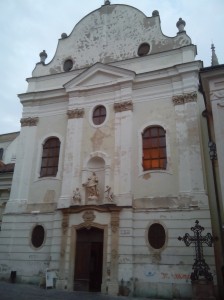 Iglesia de los Franciscanos en el centro Bratislava